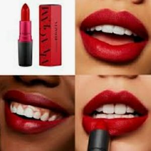 MAC Matte Lipstick *VIVA GLAM 26*